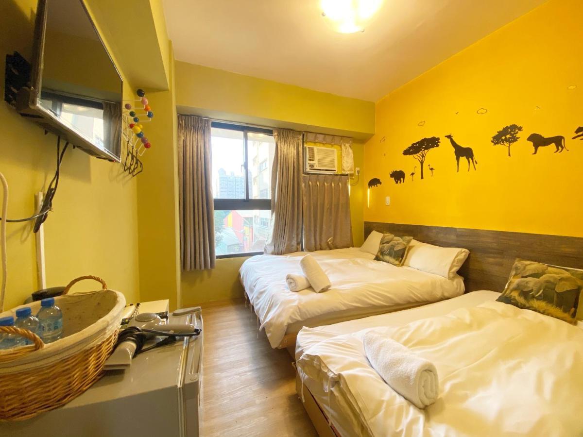 Fengjia 101 Apartment Тайджун Екстериор снимка